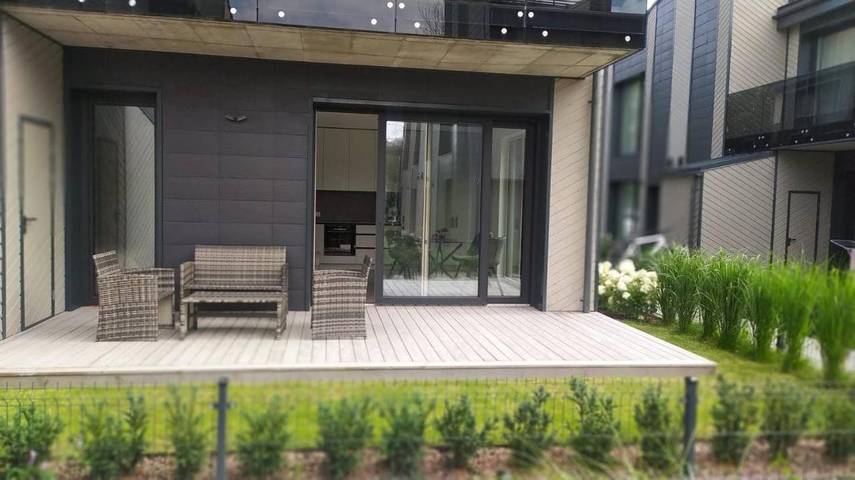 Lägenhet för 4 Personer, med terass samt utsikt och trädgård - 1