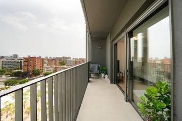 Apartment for 3 People in Cornellà de Llobregat, Baix Llobregat, Photo 4