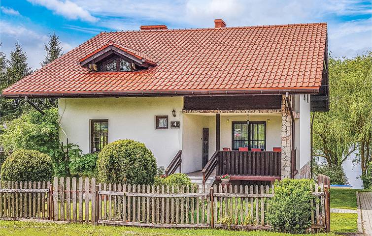 Ferienhaus für 7 Personen, mit Terrasse