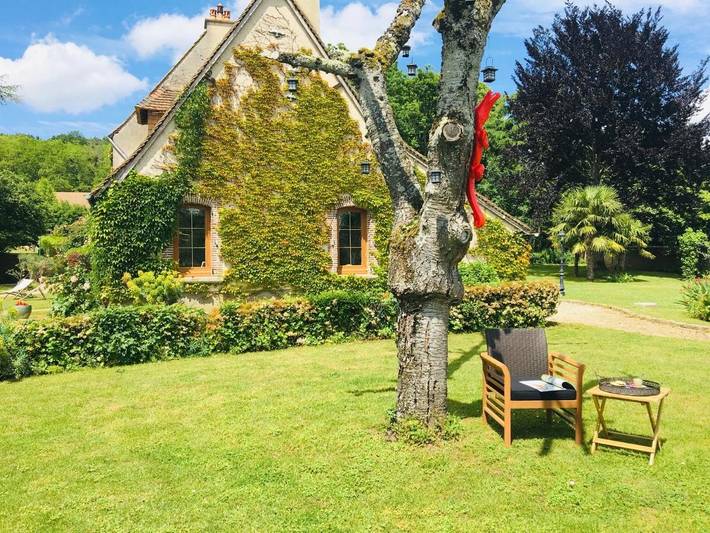 Maison d’hôte pour 4 personnes, avec piscine ainsi que jardin et vue dans la Sarthe - 4