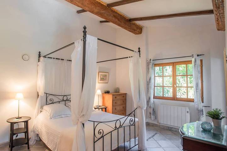 Location de vacances pour 6 personnes, avec terrasse et jardin à Montréal (Lanquedoc-Roussillon) - 2