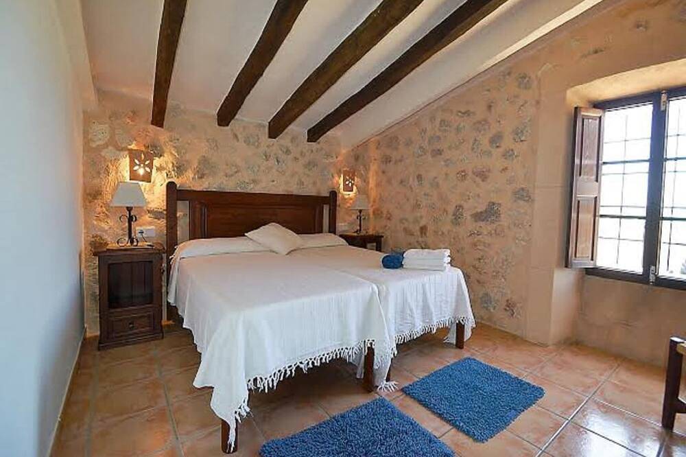 Casa rural en Mallorca con piscina y vistas in Villafranca de Bonany, Interior de Mallorca