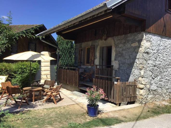 Gîte pour 5 personnes, avec vue et jardin, adapté aux familles dans La Sambuy-Seythenex - 3