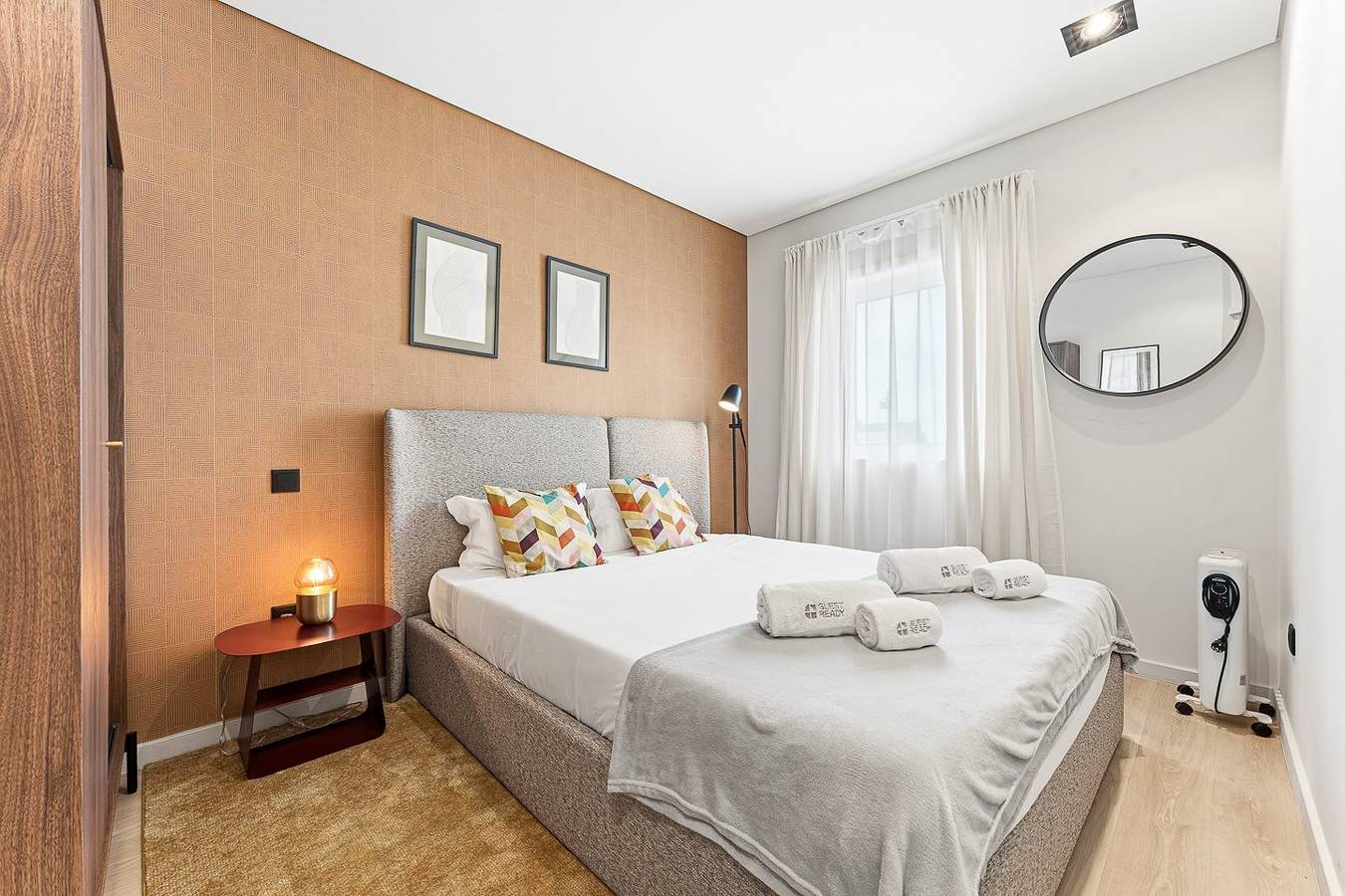 Ganze Wohnung, Ferienwohnung für 6 Personen mit Balkon in Cedofeita, Porto