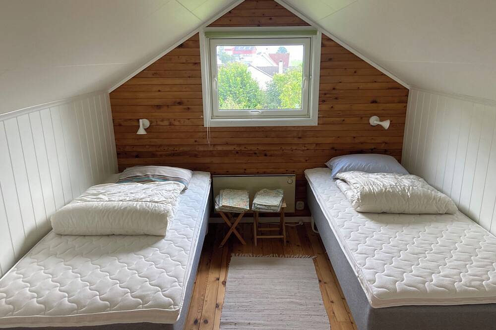 Fjord and Garden Home near Preikestolen in Strand (Rogaland)