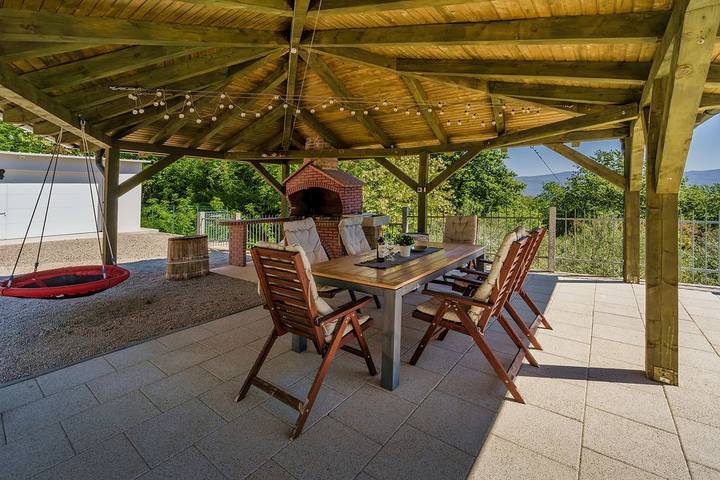 Ferienhaus für 6 Personen, mit Garten in Vrbnik