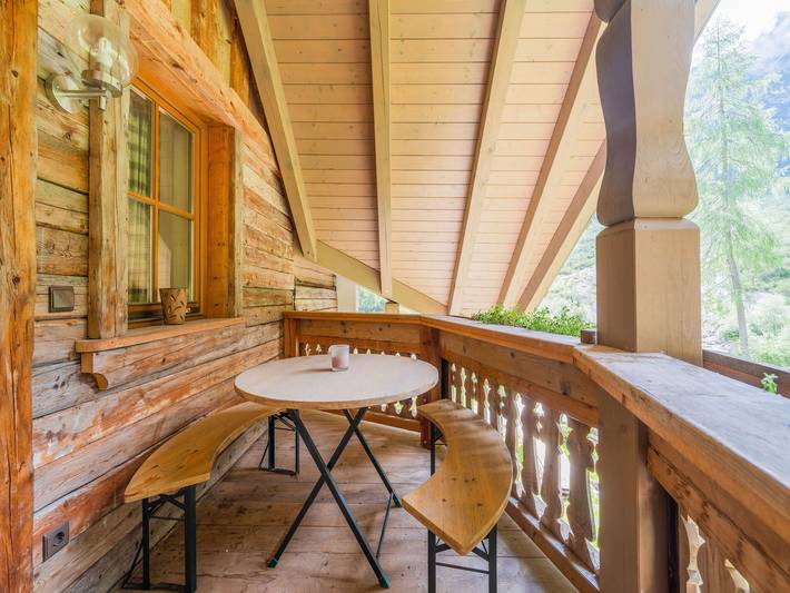 Hytte for 15 personer, med Balkon og Jacuzzi såvel som Terrasse og Have i Innsbruck-regionen