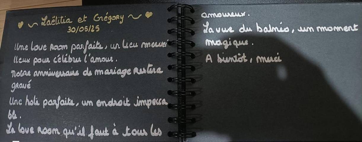 Gîte pour 2 personnes, avec terrasse et vue à Gréolières - 4