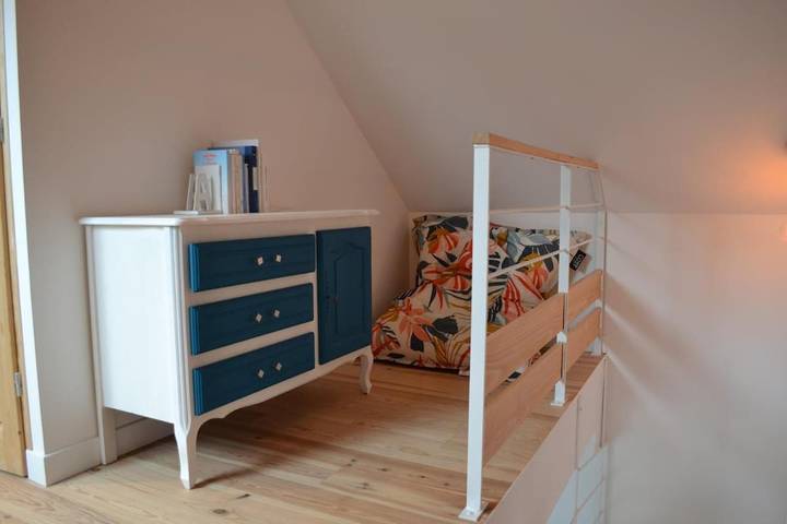 Location de vacances pour 9 personnes, avec jardin à Quemper-Guézennec - 2