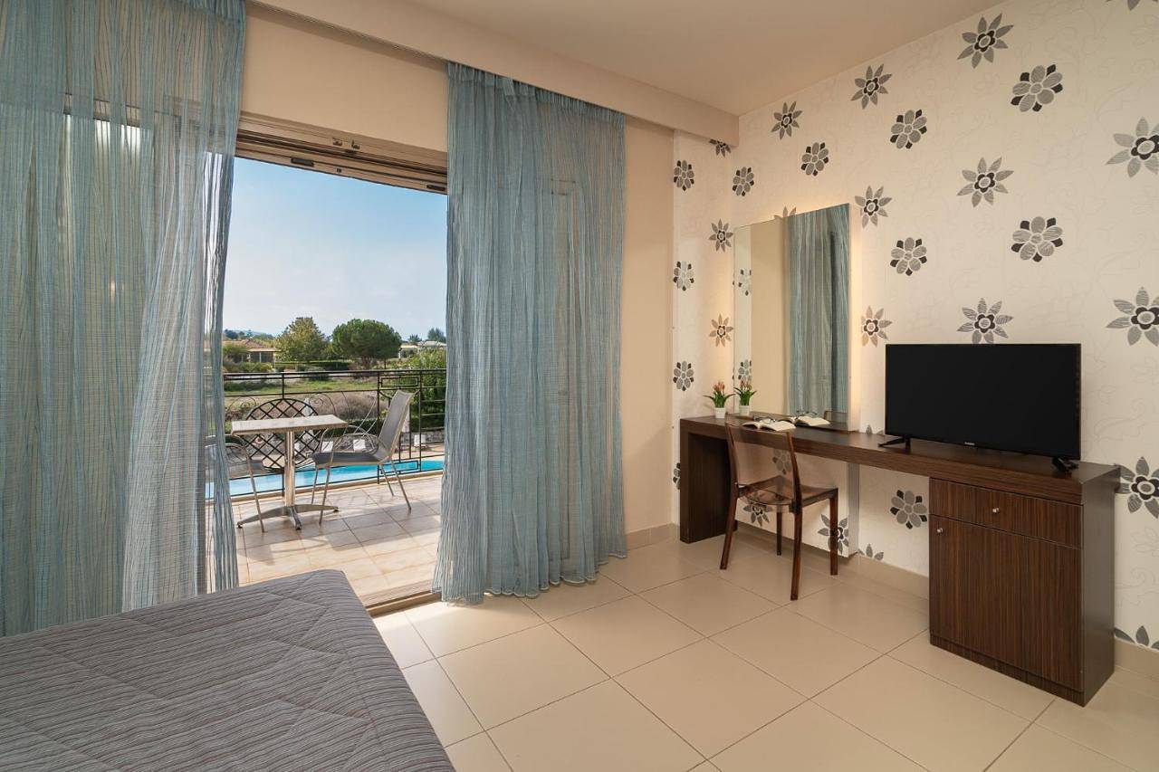 Tsokas Hotel in Finikounda, Messenien