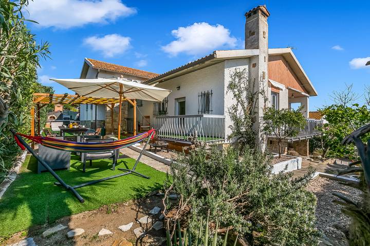 Ferienhaus für 8 Personen, mit Balkon und Meerblick, kinderfreundlich