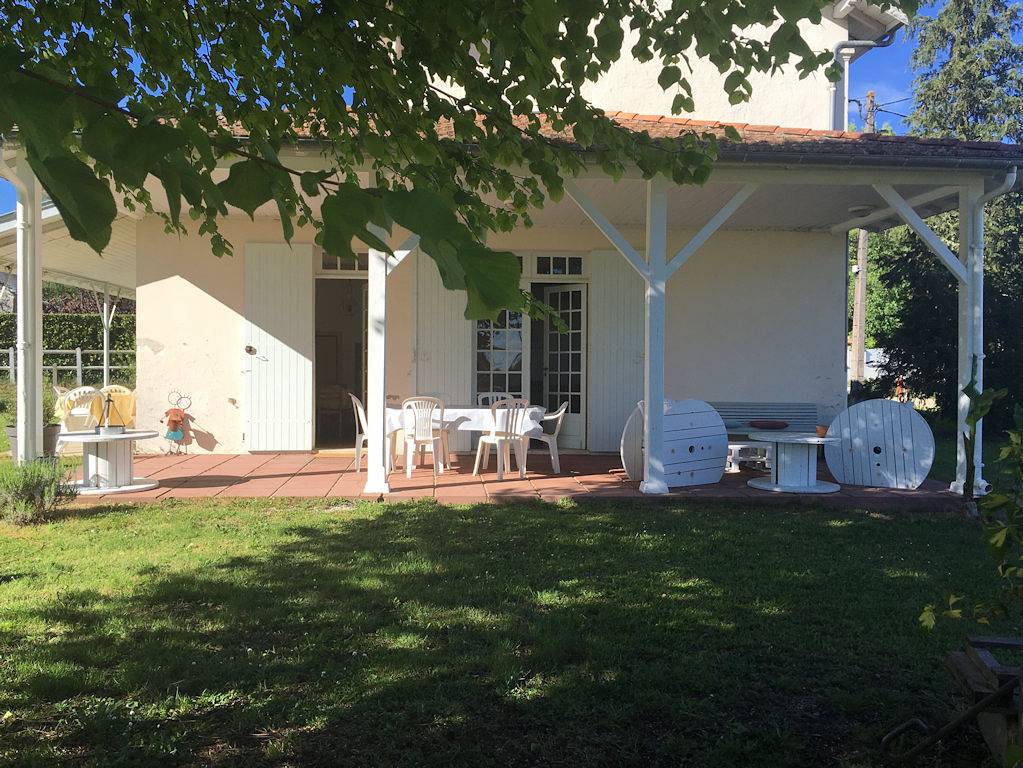 Gîte pour 10 personnes avec jardin in Salles, Région d'Arcachon