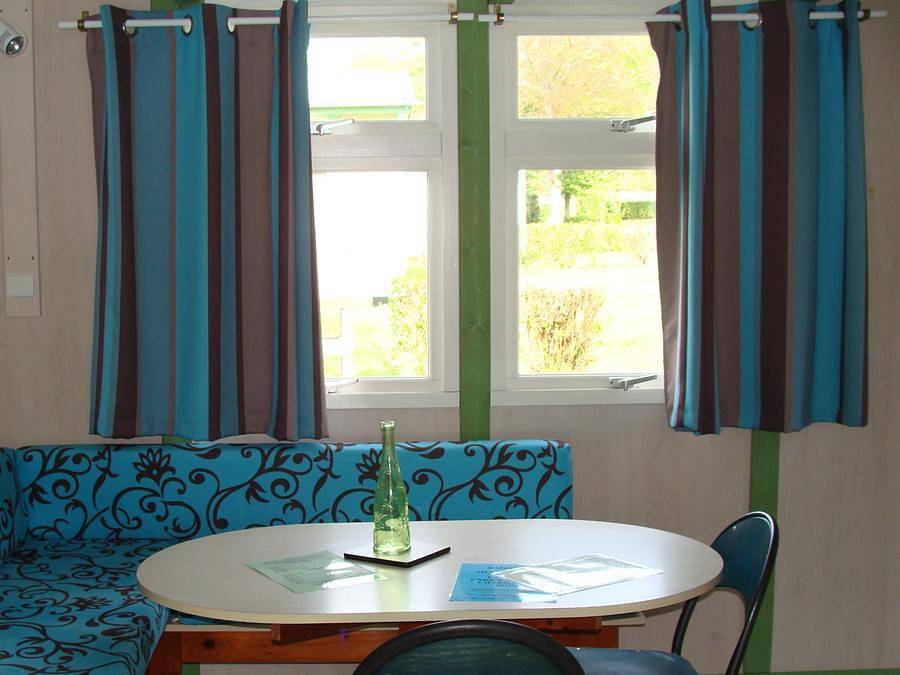 Camping Bocage du Lac - Chalet 6 personas - Confort - 3 habitaciones in Jugon-les-Lacs, Región de Dinan