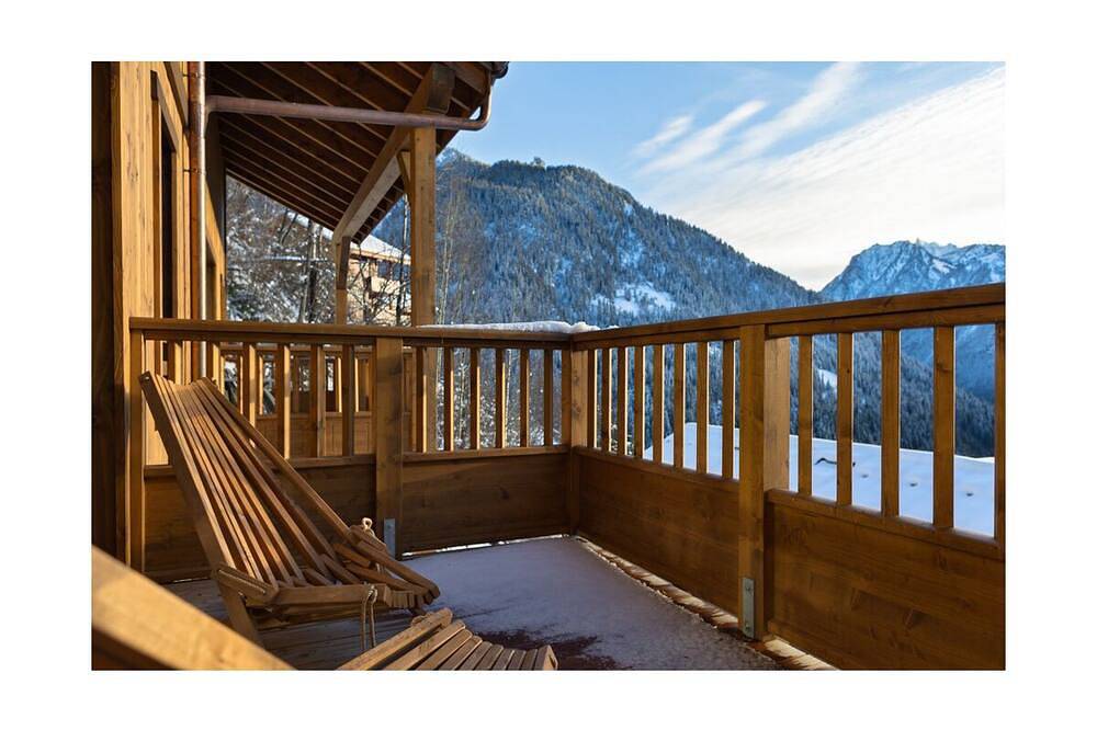 Apartamento entero, Appart Champagny La Plagne-Ski-in ski-out, Wifi, ropa de cama y limpieza incluidos in Champagny-en-Vanoise, Parque Nacional de Vanoise