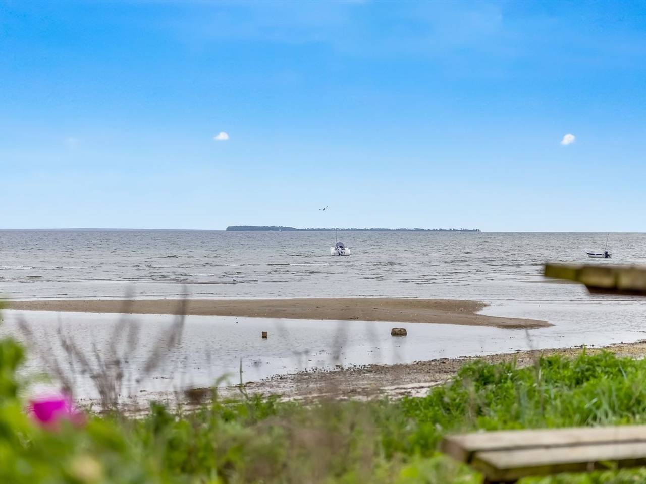 "Sylvelin" - 40m from the sea in Bjert, Little Belt