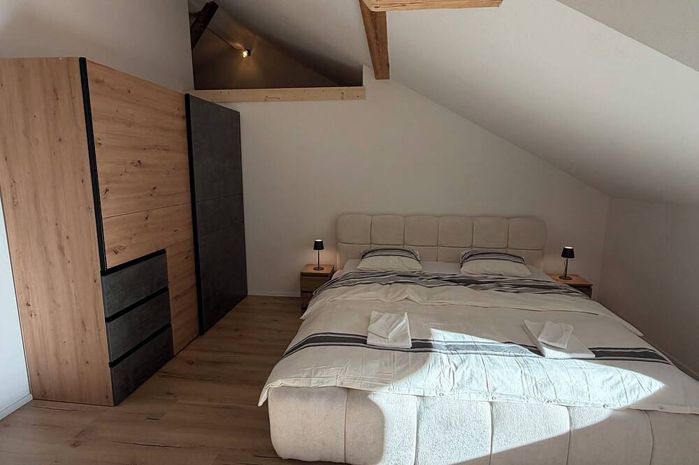 Ganze Wohnung, Deine Auszeit mit Alpen- und Kanderblick in Kandergrund, Frutigen - Lenk - Adelboden