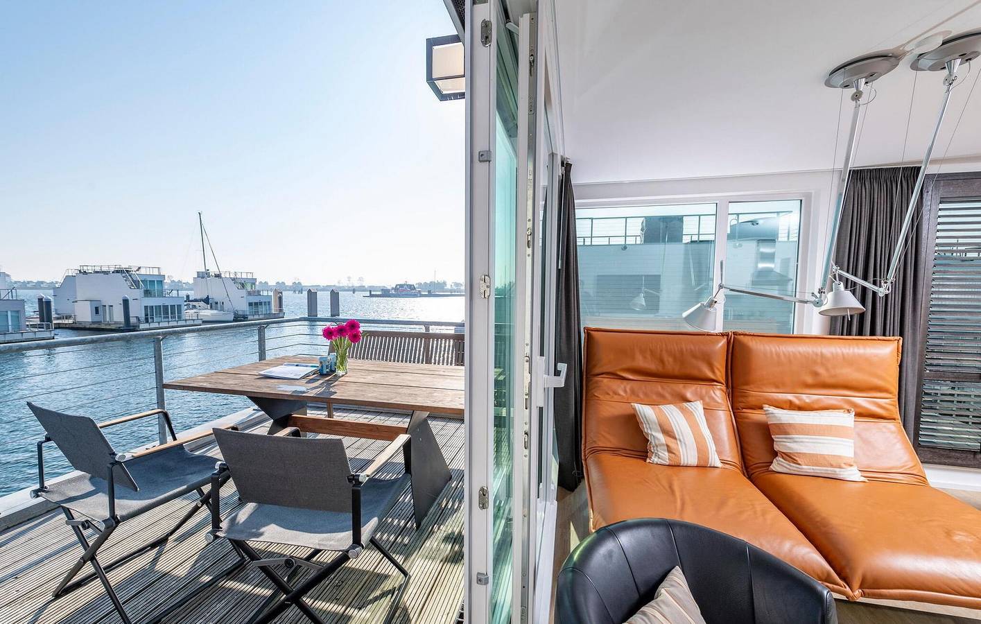Apartment mit Meerblick, Terrasse, TV und Parkplatz - 900m zum Strand in Olpenitz, Kappeln