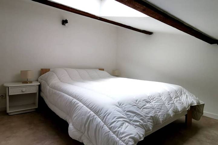 Townhouse located a 20-minute walk from downtown Royan and the main beach in Royan, Côte de Beauté