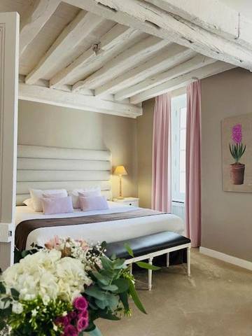 Hôtel pour 2 personnes, avec terrasse et jardin, animaux acceptés dans Parc naturel régional de la Haute Vallée de Chevreuse
