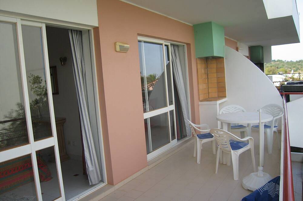 Ganze Wohnung, Wohnung in Meia Praia, Perola Eigentumswohnung in São Sebastião, Lagos
