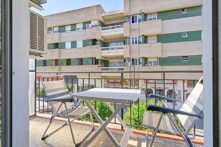 Ganze Wohnung, Apartment 'Calle Antonio Millón' mit Balkon, Wlan und Klimaanlage in Nerja Centre, Nerja