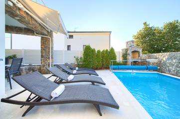 Villa für 4 Personen in Krk Stadt, Krk, Bild 1