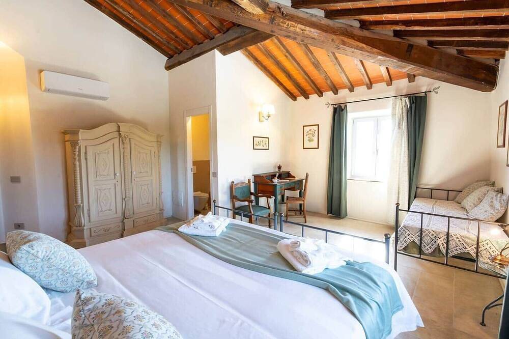 Poderino il Sole, Suite Rosmarino in Lajatico, Pisa Provinz