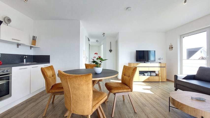 Ferienwohnung für 4 Personen, mit Seeblick und Balkon in Bodolz