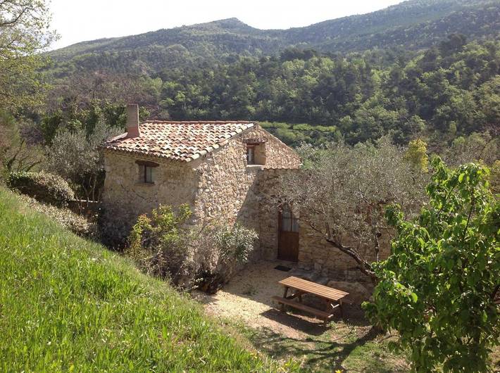 Cottage voor 2 personen, with Terras and Tuin as well as Zwembad and Uitzicht in Drôme