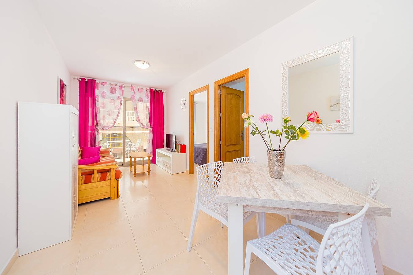 Apartamento entero, Id84 in Torrevieja Centro, Torrevieja
