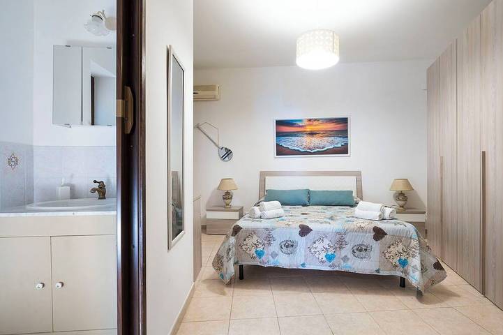 Appartamento intero, Appartamento fronte mare con accesso alla spiaggia in Porticello, Santa Flavia
