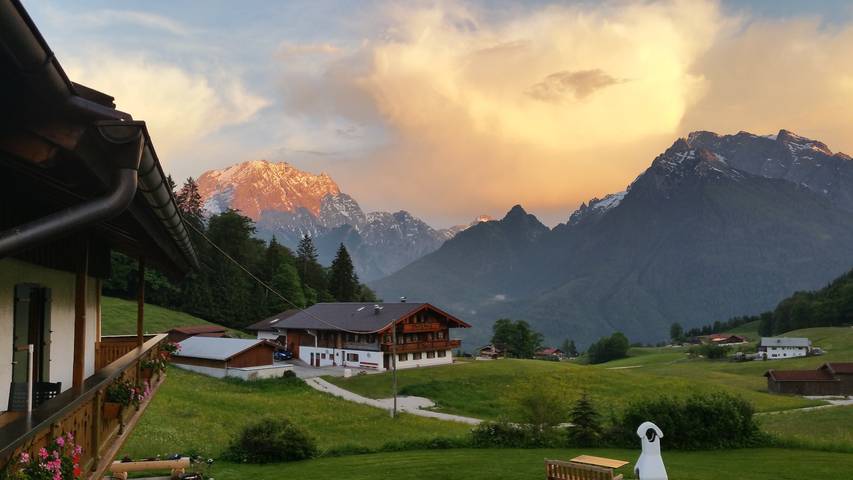 Ganze Ferienwohnung, Fronwieshof Ferienwohnungen - Ferienwohnung Hintersee, 1-2 Personen, 50 qm, Balkon mit Bergblick, W-Lan in Ramsau bei Berchtesgaden, Berchtesgadener Alpen