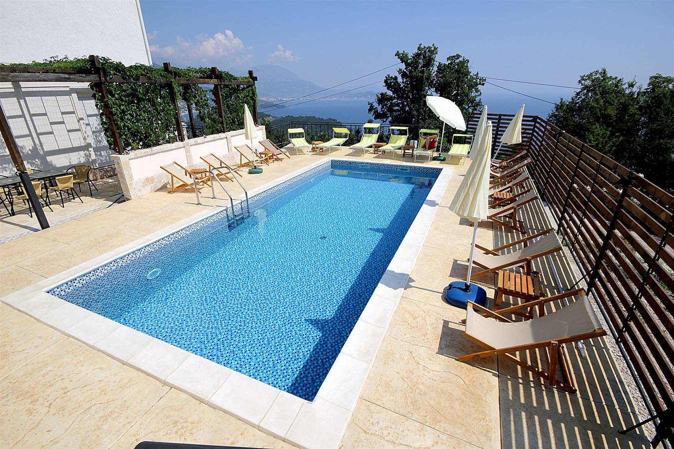 Ganze Wohnung, Apartments Oktopus in Montenegro