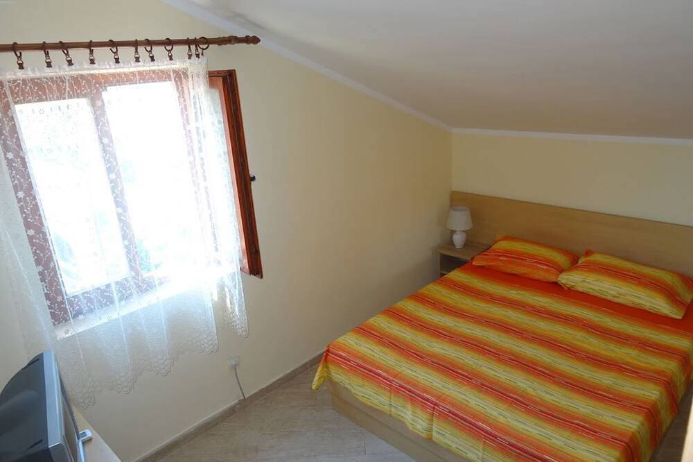 Ganze Wohnung, Zwei-Schlafzimmer-Apartments mit Meerblick - in Tivat, Boka Kotorska