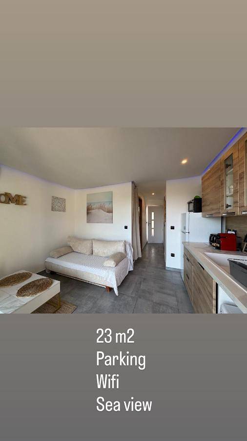 Gîte pour 2 personnes, avec balcon ainsi que piscine et vue dans Marineland (Juan-les-Pins) - 2