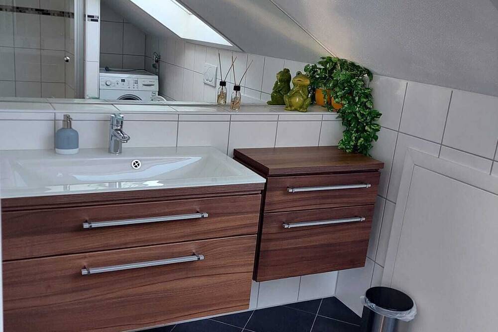 Ganze Wohnung, Ferienwohnung Steinenberg in Nürtingen, Landkreis Esslingen