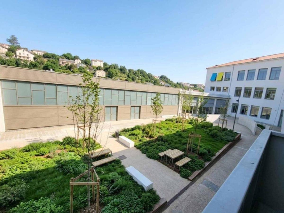 Hi Poitiers - La Caserne in Poitiers, Vienne (France)