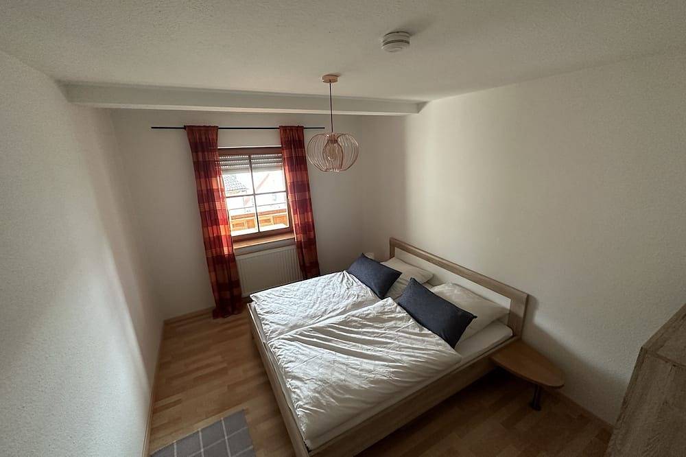 Ganze Wohnung, 3,5 Zimmer Ferienwohnung am Fuße der Schwäbischen Alb Balingen in Balingen, Neckar-Alb