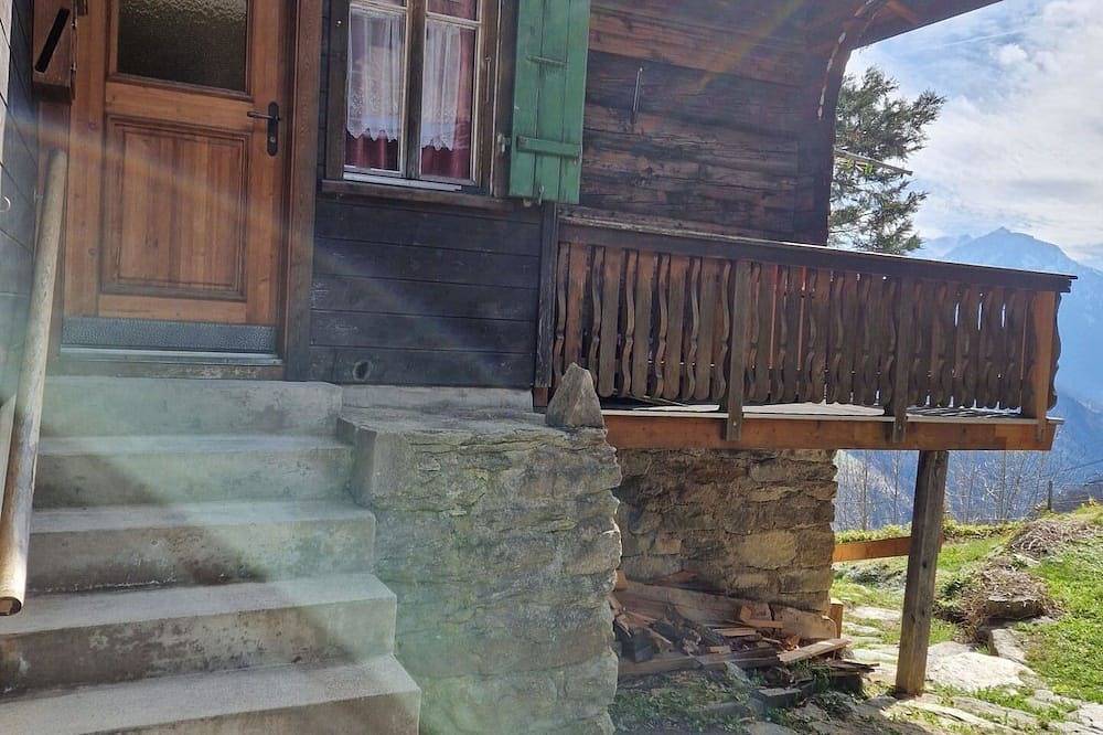 Ganze Wohnung, Schöne Wohnung für 4 Gäste mit Tv und Balkon in Betten, Aletsch Arena