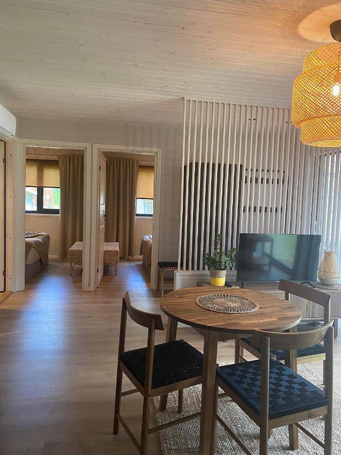 Kemping dla 3 osób, z ogród i sauna oraz balkon i widok w Estonia