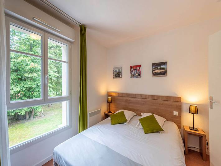 Gîte pour 3 personnes, avec piscine et terrasse, adapté aux familles à Saumur - 4