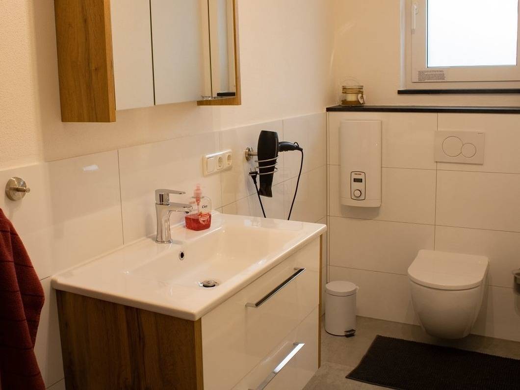 Ganze Ferienwohnung, Ferienwohnung Gute Zeit - Apartment 2 in Bleialf, Naturpark Hohes Venn-Eifel