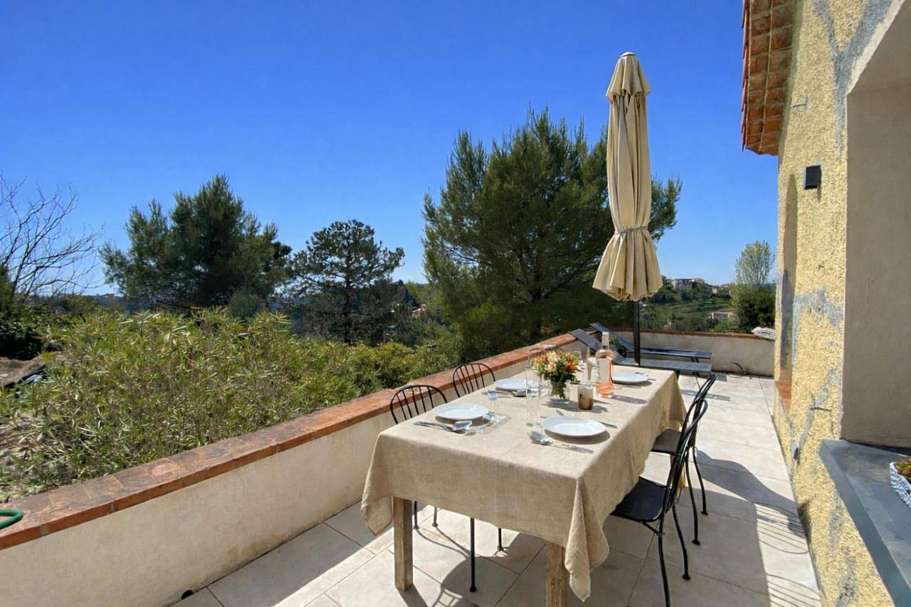 Three-Bedroom Home in Colomars, Côte méditerranéenne (France)