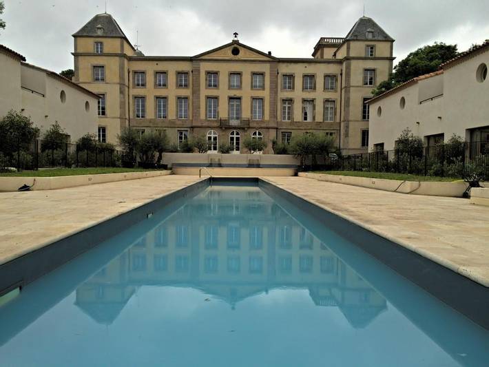 Appartement de vacances pour 3 personnes, avec Piscine à La Redorte