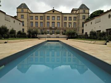 Gîte pour 3 personnes, avec piscine, animaux acceptés à La Redorte