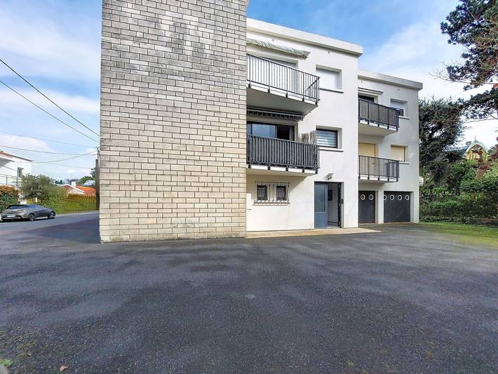 Gîte pour 4 personnes, avec balcon dans Plage Pontaillac - 4