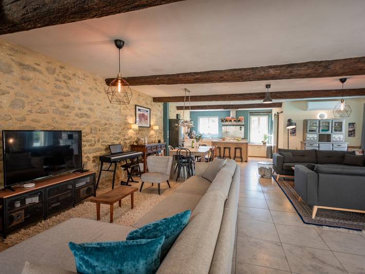 Location de vacances pour 6 personnes, avec terrasse et piscine, animaux acceptés à Montréal (Lanquedoc-Roussillon) - 3