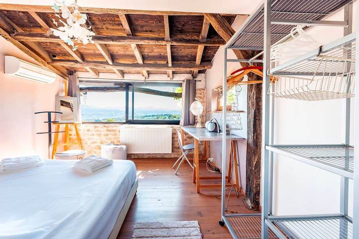 Location de vacances pour 10 personnes, avec sauna ainsi que jardin et jacuzzi à Chabrillan - 4