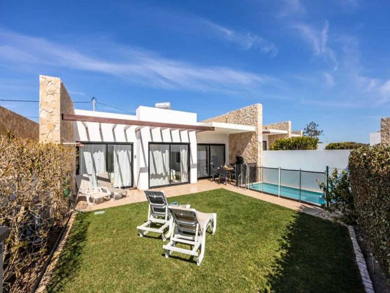 Apartamento inteiro, Apartamento de férias para 6 pessoas com terraço in Sagres, Parque Natural do Sudoeste Alentejano e Costa Vicentina