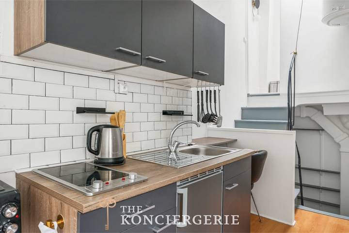 Appartement entier, Charmant et lumieux Duplex au coeur du 2e arrondissement in Paris, Île de France